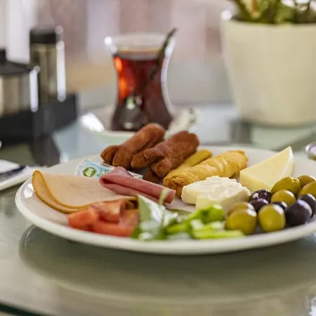 Vera Hotel